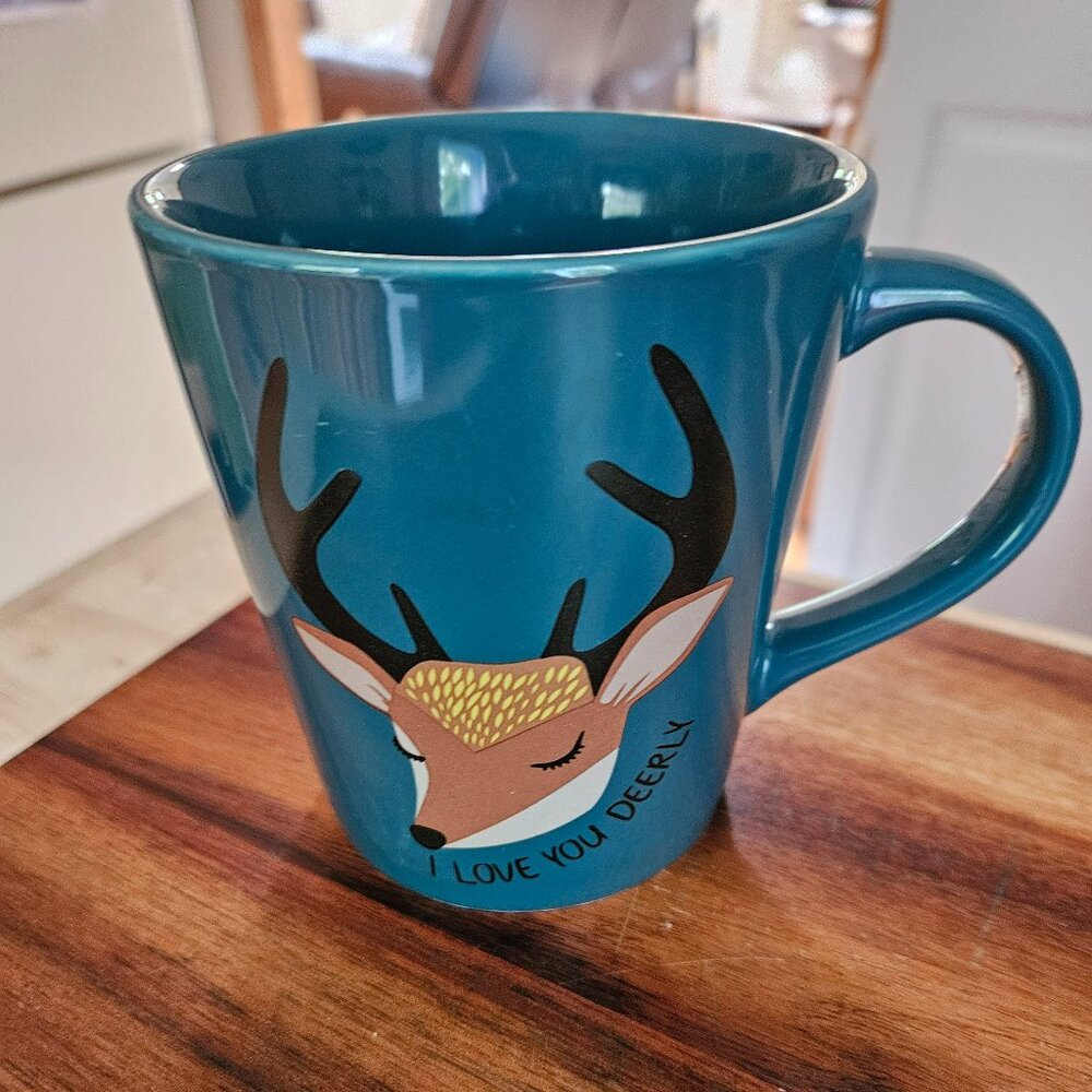 adorable  deer mug with graphics I love you deerly